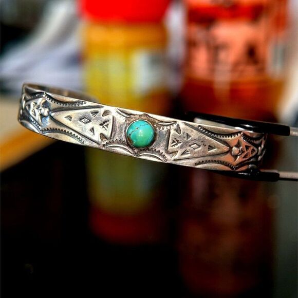 Single Turquoise Cuff - Picture 7 of 10